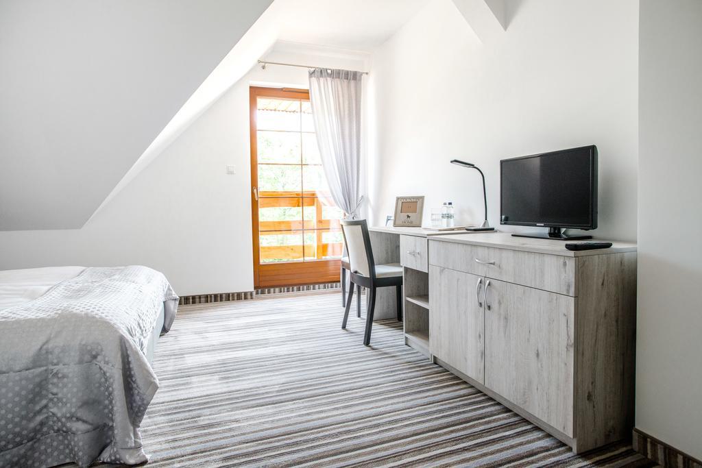 Hotel Przy Dworze Leśna Podlaska Cameră foto